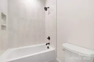 514 W Cama St, Charlotte, NC 28217 - Photo 28