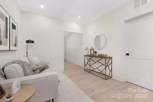 514 W Cama St, Charlotte, NC 28217 - Photo 14