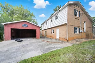 2925 Crescent Ln, Gastonia, NC 28052 - Photo 24