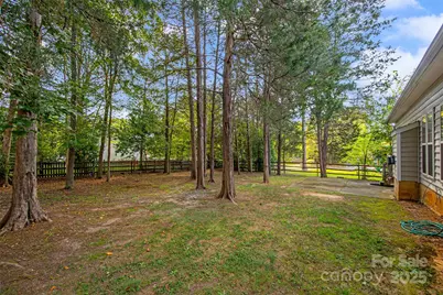 8917 Cedar Run Way, Charlotte, NC 28273 - Photo 36