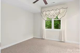 54 Deep Valley Ln, Hendersonville, NC 28791 - Photo 22