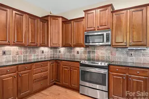 54 Deep Valley Ln, Hendersonville, NC 28791 - Photo 10