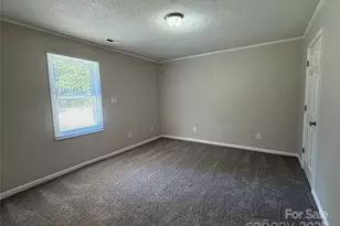 1555 Collinston Dr, Gastonia, NC 28052 - Photo 8