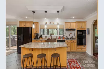 30 Hillcreek Drive, Asheville, NC 28804 - Photo 10