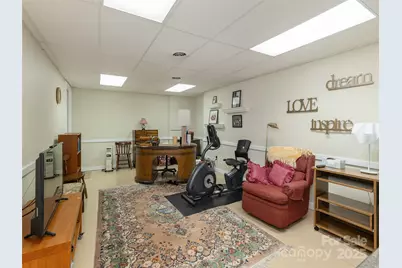 30 Hillcreek Drive, Asheville, NC 28804 - Photo 28