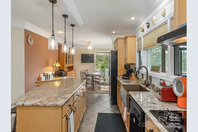 30 Hillcreek Drive, Asheville, NC 28804 - Photo 14