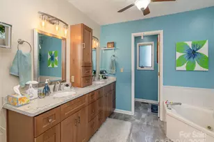 30 Hillcreek Dr, Asheville, NC 28804 - Photo 22