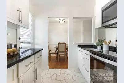 431 Wakefield Drive #B, Charlotte, NC 28209 - Photo 10