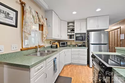 21 Gunter Drive, Waynesville, NC 28785 - Photo 6