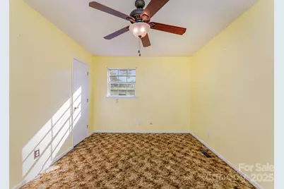 2300 Oakstone Circle, Gastonia, NC 28052 - Photo 18