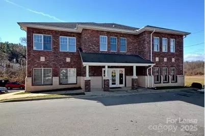 120 Chadwick Square Court #A, Hendersonville, NC 28739 - Photo 1