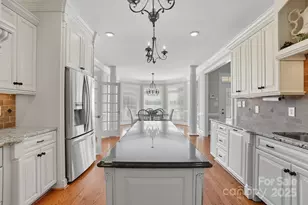 8424 Catawba Cove Dr, Belmont, NC 28012 - Photo 10