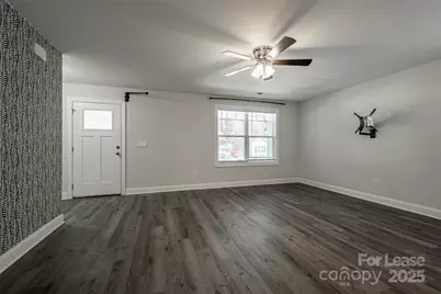 1209 Gaston Avenue, Gastonia, NC 28052 - Photo 8