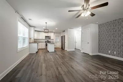 1209 Gaston Avenue, Gastonia, NC 28052 - Photo 4