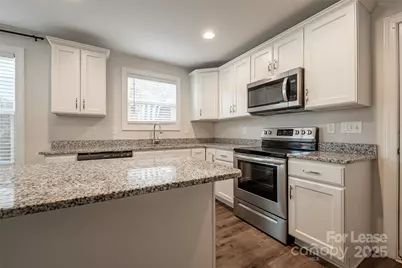 1209 Gaston Avenue, Gastonia, NC 28052 - Photo 18