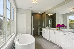 1708 Lombardy Cir, Charlotte, NC 28203 - Photo 18