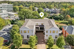 1708 Lombardy Cir, Charlotte, NC 28203 - Photo 10