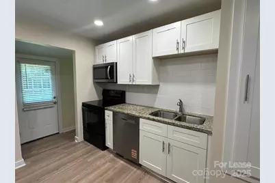 19612 Oak Street #6, Cornelius, NC 28031 - Photo 4