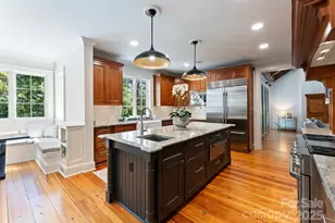 2357 Rock Creek Dr, Charlotte, NC 28226 - Photo 10