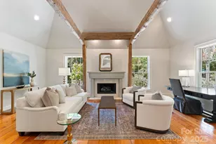 2357 Rock Creek Dr, Charlotte, NC 28226 - Photo 6