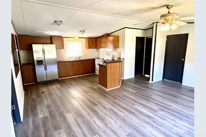 612 Stewart Court, Statesville, NC 28677 - Photo 2