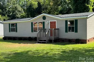 612 Stewart Ct, Statesville, NC 28677 - Photo 2