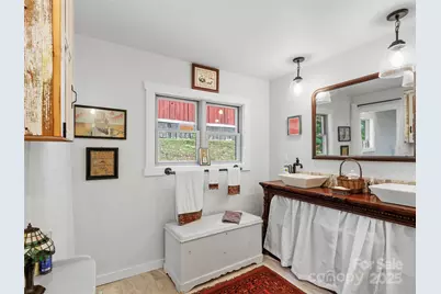 407 Terrell Drive, Bakersville, NC 28705 - Photo 18