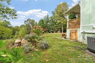 407 Terrell Dr, Bakersville, NC 28705 - Photo 34