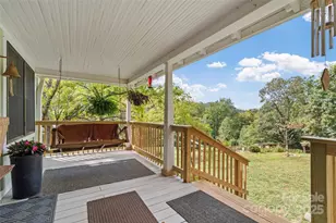 407 Terrell Dr, Bakersville, NC 28705 - Photo 6