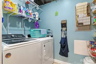 407 Terrell Dr, Bakersville, NC 28705 - Photo 12