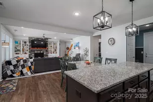 2404 Rosemond Cir, Gastonia, NC 28056 - Photo 12