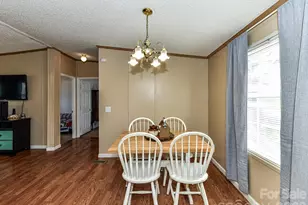 1565 Foxbrook Cir, Lancaster, SC 29720 - Photo 10