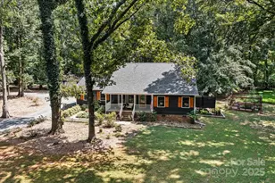 2540 Bain Farm Rd, Mint Hill, NC 28227 - Photo 4