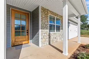 160 Tranquility Ln, Harmony, NC 28634 - Photo 6