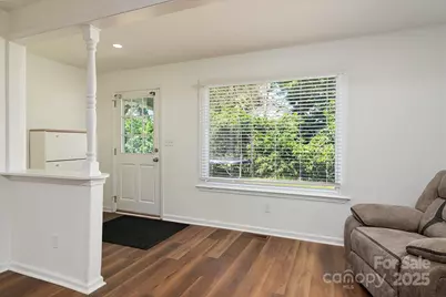 408 E Catawba Avenue, Mount Holly, NC 28120 - Photo 6