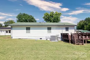 408 E Catawba Ave, Mount Holly, NC 28120 - Photo 26