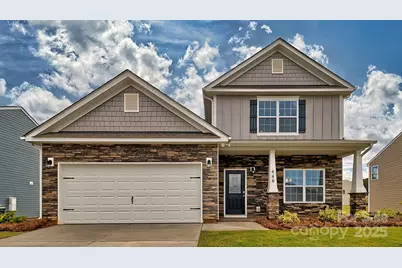 132 Queen Valley Way, Waynesville, NC 28786 - Photo 1