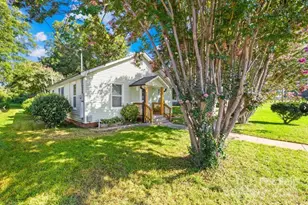 604 S Zion St, Landis, NC 28088 - Photo 2