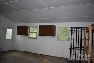 91 Myers Norton Dr, Old Fort, NC 28762 - Photo 10