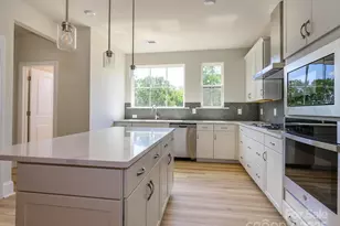 309 Old Town Vlg Rd, Waxhaw, NC 28173 - Photo 6