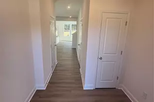 3116 Elaine Ave, Charlotte, NC 28269 - Photo 2