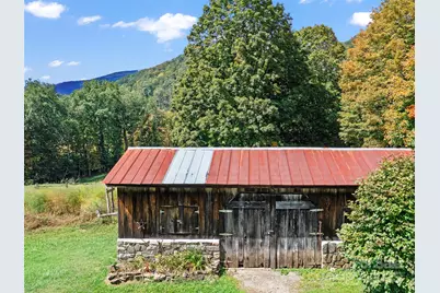 1992 Green Creek Road, Bakersville, NC 28705 - Photo 38