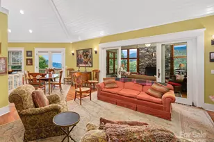 1992 Green Creek Rd, Bakersville, NC 28705 - Photo 4