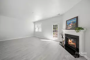 5033 Mockernut Ln, Fort Mill, SC 29707 - Photo 4