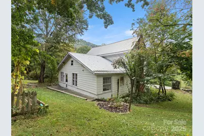 27 Barkn Cove, Canton, NC 28716 - Photo 24