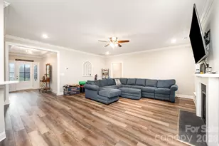 1197 Eufola Rd, Statesville, NC 28677 - Photo 10