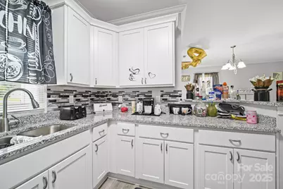 511 S Carolina Avenue, Spencer, NC 28159 - Photo 14