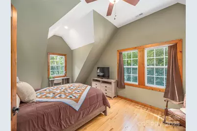 27 Little Roundtop Road, Clyde, NC 28721 - Photo 22