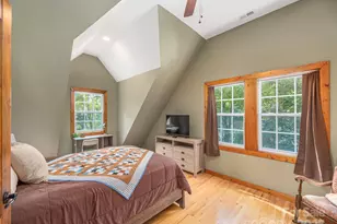 27 Little Roundtop Rd, Clyde, NC 28721 - Photo 22