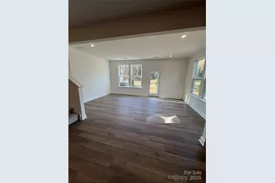 3136 Elaine Avenue, Charlotte, NC 28269 - Photo 6